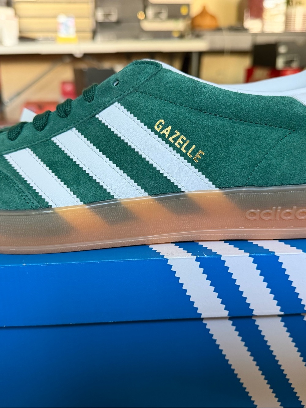 adidas Gazelle Suede Sneakers in Green and White with Gum Sole. Size 11.5 men